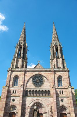 Double pointe vers les cieux_4649238141_l.jpg